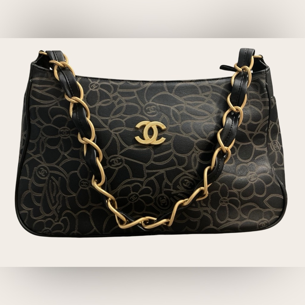 Black Floral Camellia Print Shoulder Bag